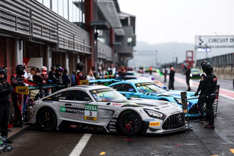 Boxengasse in Spa-Francorchamps
